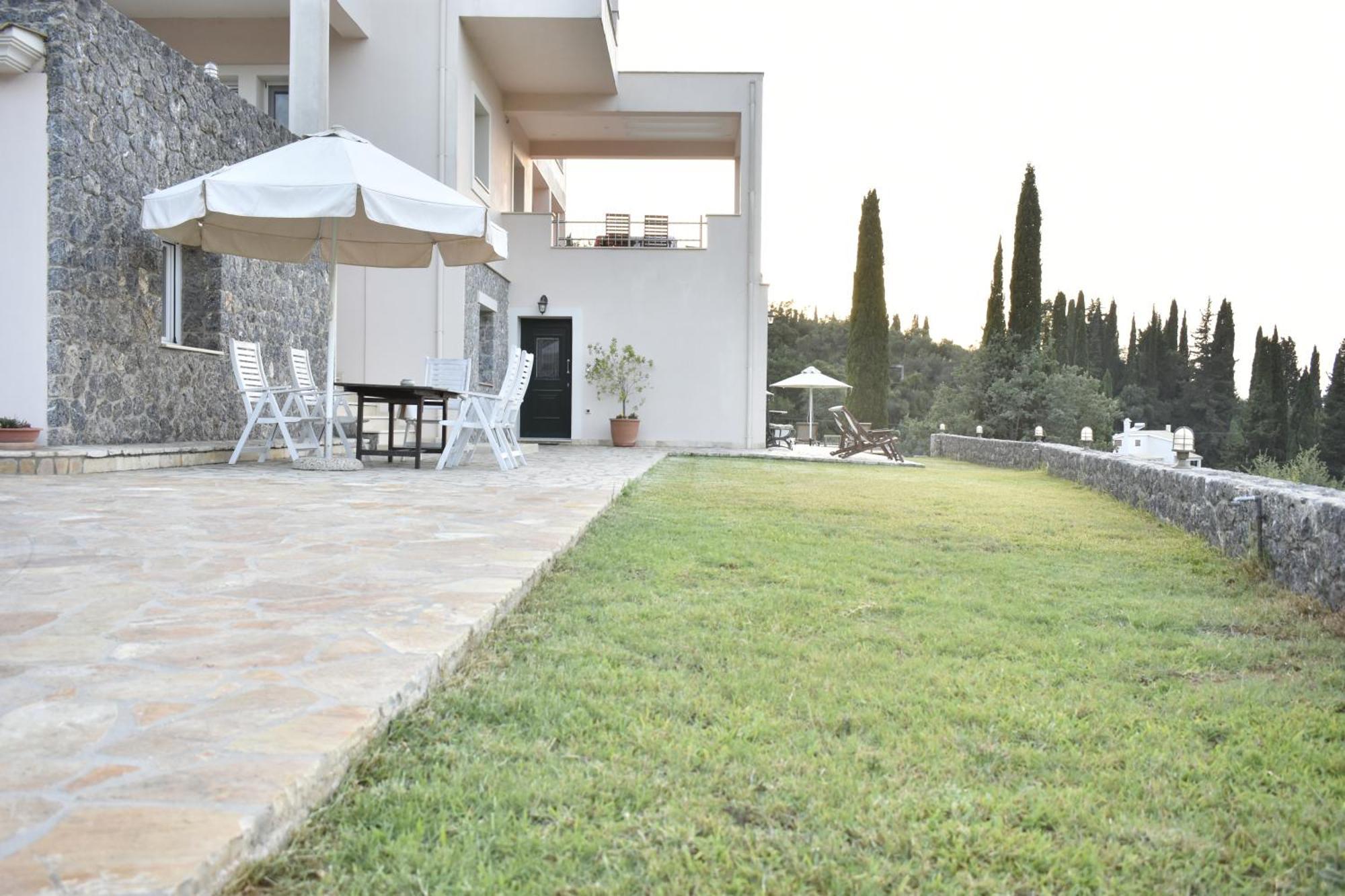 Corfu View Deluxe Villa Perama  Exterior foto